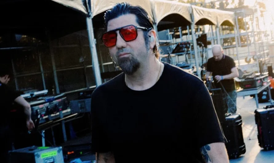 Chino Moreno Reacts to Sexist Attacks Against Female Deftones Fans