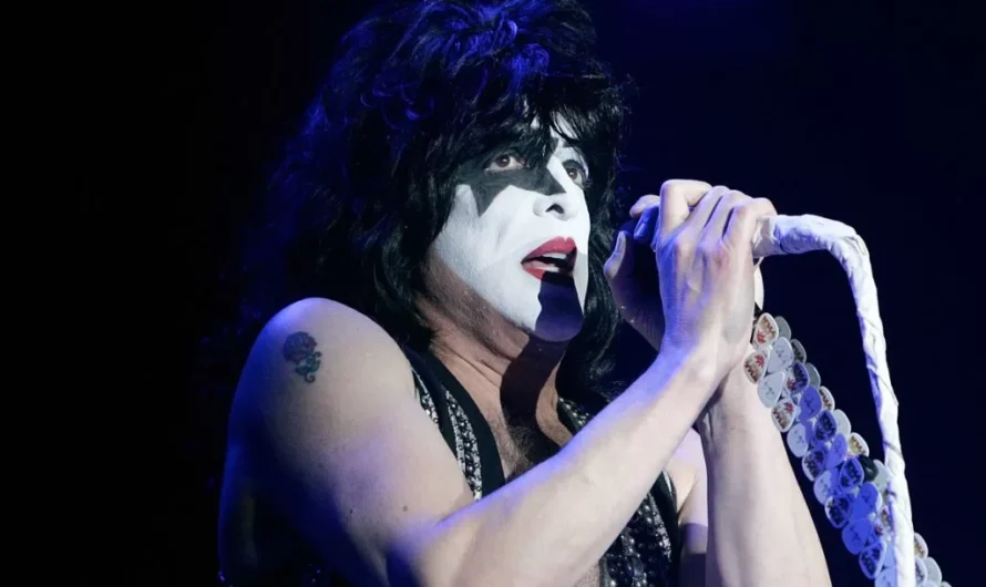 Paul Stanley Has A Valid Excuse To Use Backing Vocals, Sebastian Bach Explains