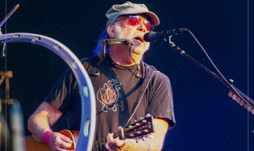 How ‘Ambulance Blues’ was fatefully brought out of retirement for Neil Young’s latest tour