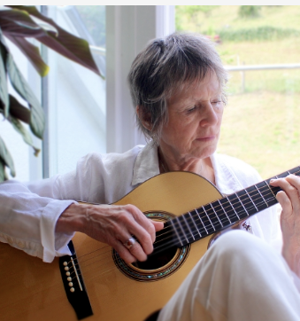 Win ‘Sandy and Jean’ by Rosemary Schonfeld