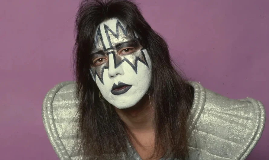 Original KISS Guitarist Ace Frehley Dead at 74, His Family Issues Statement