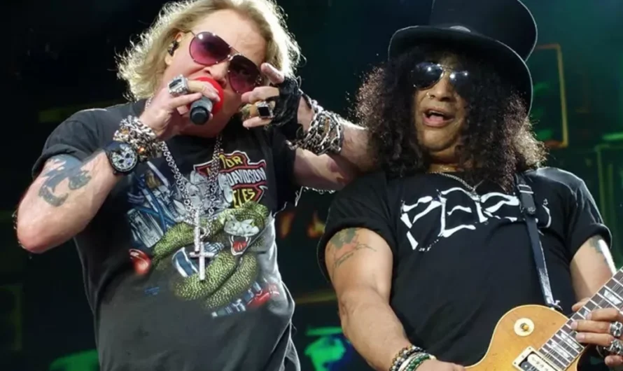 Slash Has Some Good and Bad News About New Guns N’ Roses Album