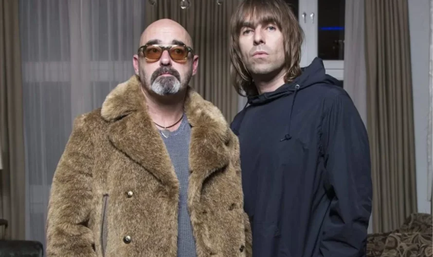 Oasis’ Replacement for Bonehead on Reunion Tour Revealed