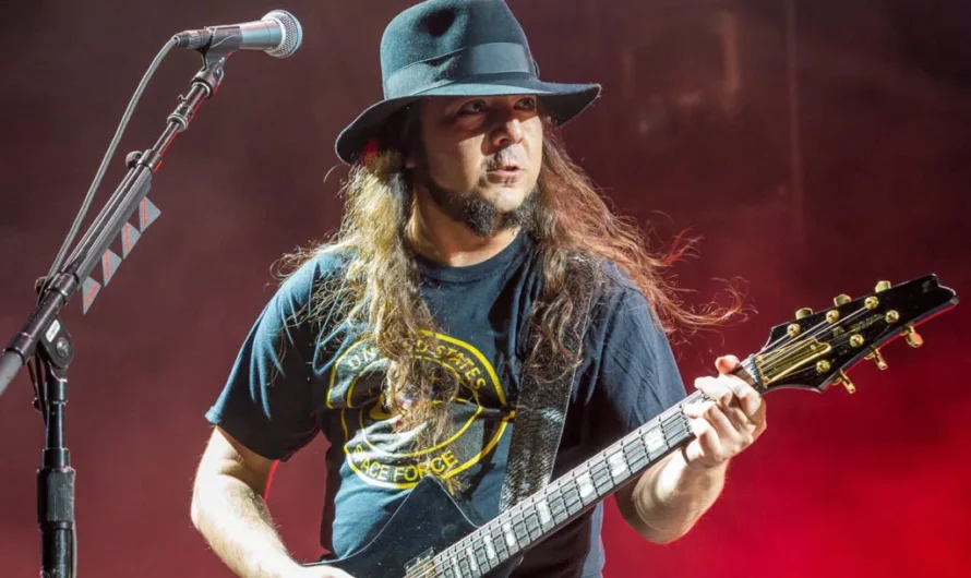 SOAD’s Daron Malakian Under Fire for Offensive Comment About Native Americans