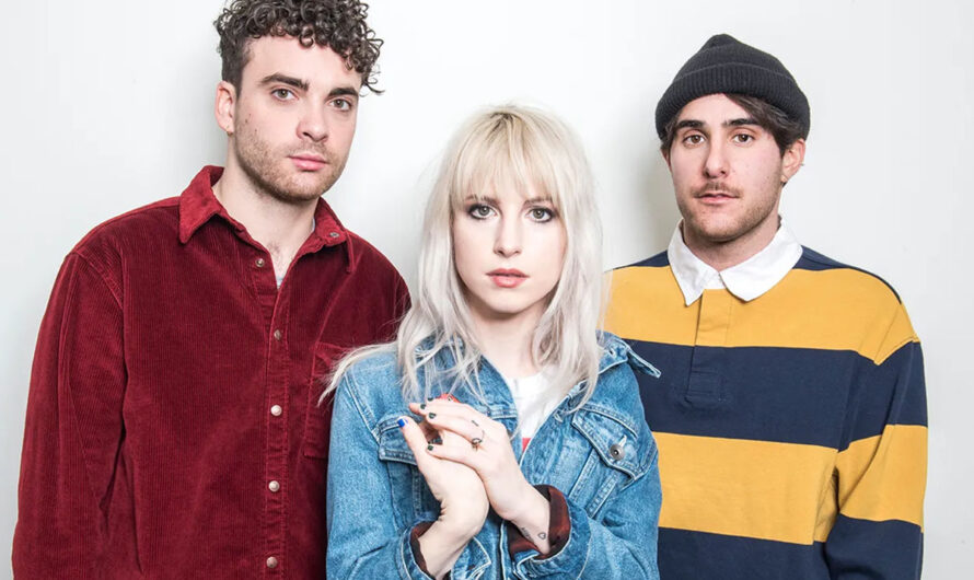 Hayley Williams Says She Had to ‘Tear Down Paramore’ Like Her Faith in Religion