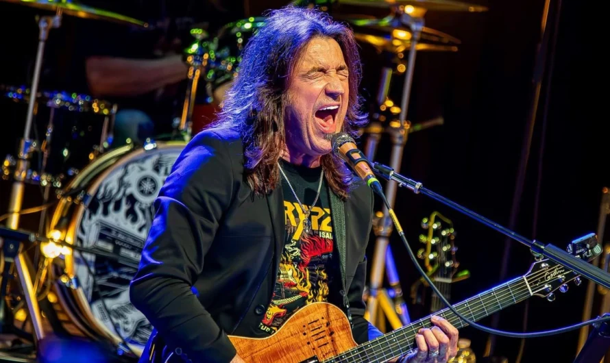 Michael Sweet Calls Out Decline of US Fans’ Support for Stryper, Suspects Religion Might Be the Reason